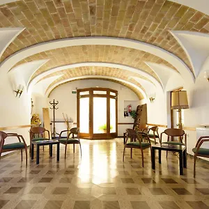 hostal-fabrellas.topbarcelonahotels.com/